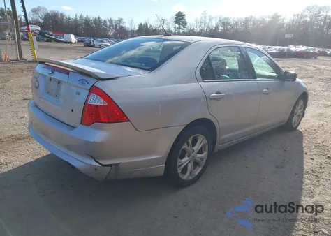 2012 Ford Fusion Se z USA, uszkodzony, nr VIN 3FAHP0HA8CR208973